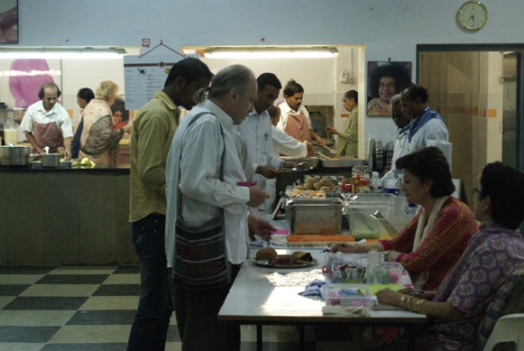 western_canteen0.jpg